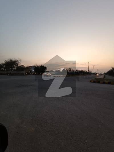 ڈی ایچ اے فیز 7 - بلاک ایس فیز 7,ڈیفنس (ڈی ایچ اے),لاہور میں 1 کنال رہائشی پلاٹ 4.75 کروڑ میں برائے فروخت۔ ڈی ایچ اے فیز 7 - بلاک ایس فیز 7,ڈیفنس (ڈی ایچ اے),لاہور میں 1 کنال رہائشی پلاٹ 4.75 کروڑ میں برائے فروخت۔