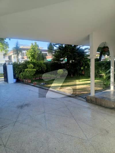 Furnished House For Rent In F7/2 Islamabad Furnished House For Rent In F7/2 Islamabad