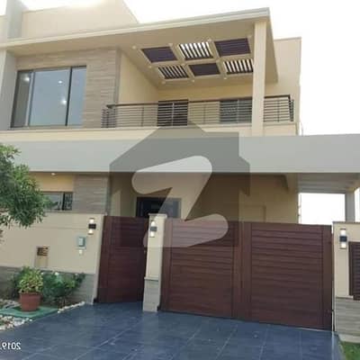 بحریہ ٹاؤن - پریسنٹ 1 بحریہ ٹاؤن کراچی,کراچی میں 5 کمروں کا 11 مرلہ مکان 2.95 کروڑ میں برائے فروخت۔ بحریہ ٹاؤن - پریسنٹ 1 بحریہ ٹاؤن کراچی,کراچی میں 5 کمروں کا 11 مرلہ مکان 2.95 کروڑ میں برائے فروخت۔