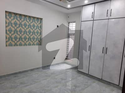 بحریہ بزنس ڈسٹرکٹ بحریہ ٹاؤن فیز 8,بحریہ ٹاؤن راولپنڈی,راولپنڈی میں 2 کمروں کا 2 مرلہ فلیٹ 28.0 ہزار میں کرایہ پر دستیاب ہے۔ بحریہ بزنس ڈسٹرکٹ بحریہ ٹاؤن فیز 8,بحریہ ٹاؤن راولپنڈی,راولپنڈی میں 2 کمروں کا 2 مرلہ فلیٹ 28.0 ہزار میں کرایہ پر دستیاب ہے۔