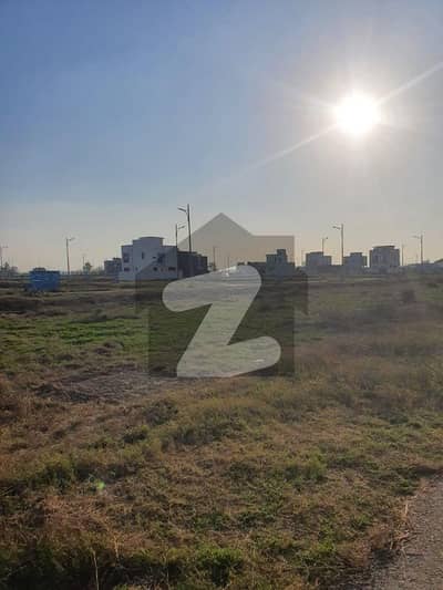 ڈی ایچ اے فیز 8 - بلاک ایس فیز 8,ڈیفنس (ڈی ایچ اے),لاہور میں 1 کنال رہائشی پلاٹ 4.6 کروڑ میں برائے فروخت۔ ڈی ایچ اے فیز 8 - بلاک ایس فیز 8,ڈیفنس (ڈی ایچ اے),لاہور میں 1 کنال رہائشی پلاٹ 4.6 کروڑ میں برائے فروخت۔