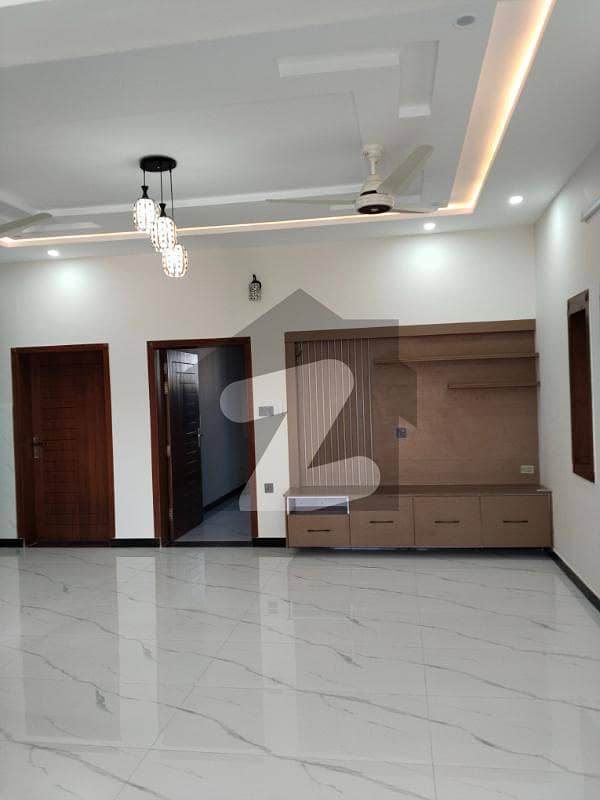 7 Marla Brend New House For Rent 7 Marla Brend New House For Rent