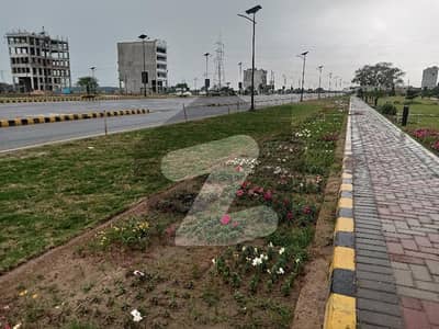 ڈی ایچ اے سیکٹر سی ڈی ایچ اے ڈیفینس,گوجرانوالہ میں 10 مرلہ رہائشی پلاٹ 80.0 لاکھ میں برائے فروخت۔ ڈی ایچ اے سیکٹر سی ڈی ایچ اے ڈیفینس,گوجرانوالہ میں 10 مرلہ رہائشی پلاٹ 80.0 لاکھ میں برائے فروخت۔