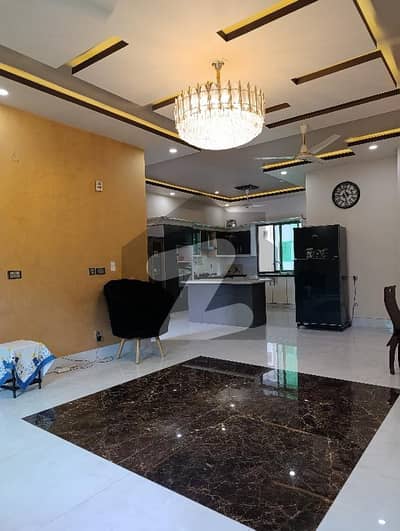 300 Square Yards Upper Portion For Rent Is Available In Gulistan-E-Jauhar - Block 15 300 Square Yards Upper Portion For Rent Is Available In Gulistan-E-Jauhar - Block 15