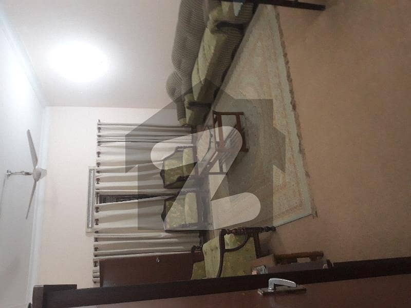 Urgent Sale Demolish House 860 Sq. Yard Single Storey Urgent Sale Demolish House 860 Sq. Yard Single Storey