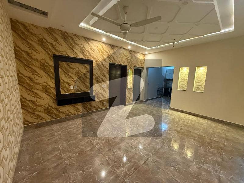 10 Marla House Upper Portion Available For Rent In DHA Phase XI Sector 1 10 Marla House Upper Portion Available For Rent In DHA Phase XI Sector 1