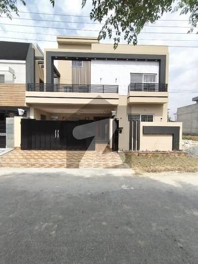 10 Marla Brand New House Available For Sale