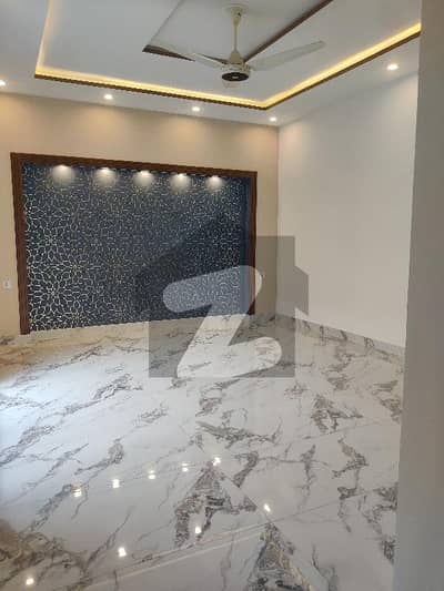 1 Kanal Brand New House For Rent Near All Facilities
