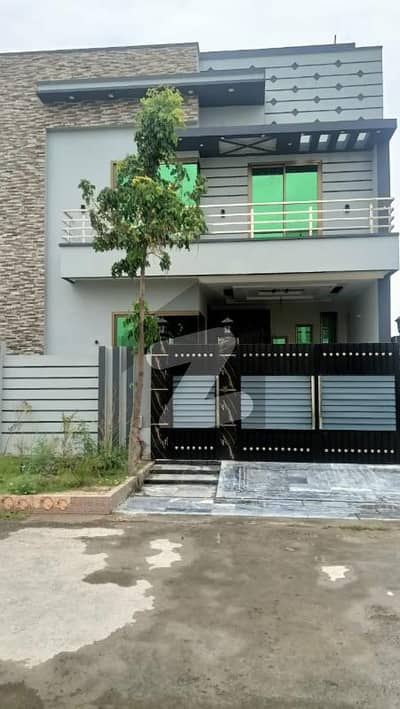 Brand New 5 Marla House For Sale In A Extension At Hot Location