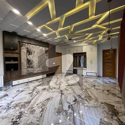 دانیال ریزیڈنسی سکیم 33,کراچی میں 3 کمروں کا 7 مرلہ فلیٹ 1.35 کروڑ میں برائے فروخت۔