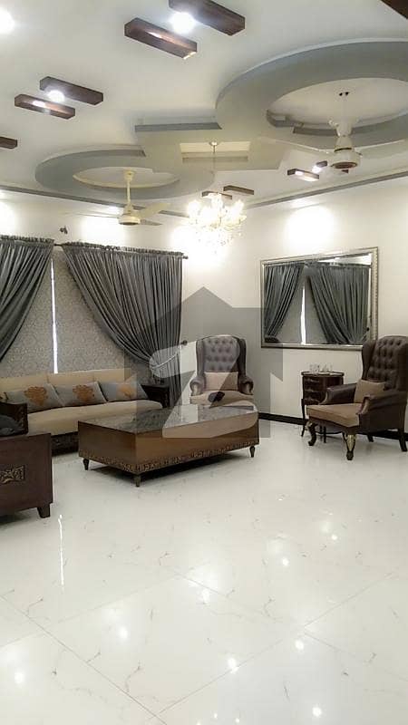 بیدیاں روڈ لاہور میں 3 کمروں کا 1 کنال مکان 1.4 لاکھ میں کرایہ پر دستیاب ہے۔ بیدیاں روڈ لاہور میں 3 کمروں کا 1 کنال مکان 1.4 لاکھ میں کرایہ پر دستیاب ہے۔