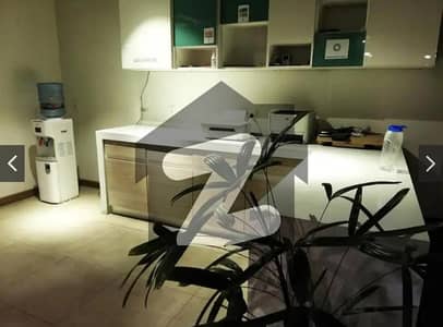 ڈی ایچ اے فیز 8 - کمرشل براڈوے ڈی ایچ اے فیز 8,ڈیفنس (ڈی ایچ اے),لاہور میں 8 مرلہ دفتر 90.0 ہزار میں کرایہ پر دستیاب ہے۔