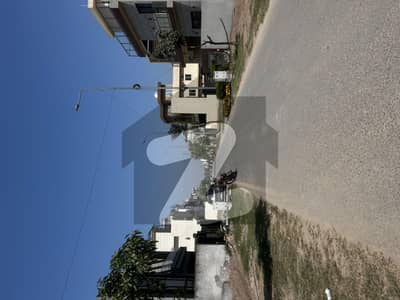 پارک ویو سٹی ۔ پلاٹینم بلاک پارک ویو سٹی,لاہور میں 10 مرلہ رہائشی پلاٹ 1.05 کروڑ میں برائے فروخت۔ پارک ویو سٹی ۔ پلاٹینم بلاک پارک ویو سٹی,لاہور میں 10 مرلہ رہائشی پلاٹ 1.05 کروڑ میں برائے فروخت۔