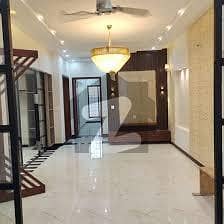 2-Bed Town Houses Apartment available with Post possession Adjacent to Lake City