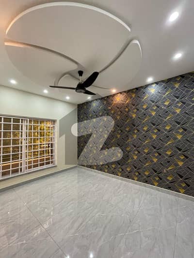 10 MARLA LIKE NEW LOWER PORTION FOR RENT IN JANIPER BLOCK BAHRIA TOWN LAHORE