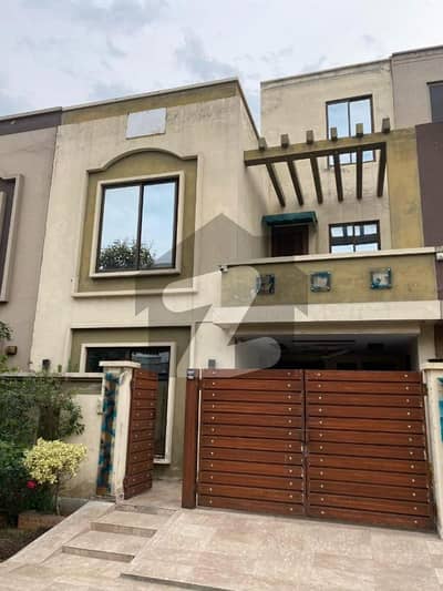5 Marla Beautiful House 5 Marla Beautiful House