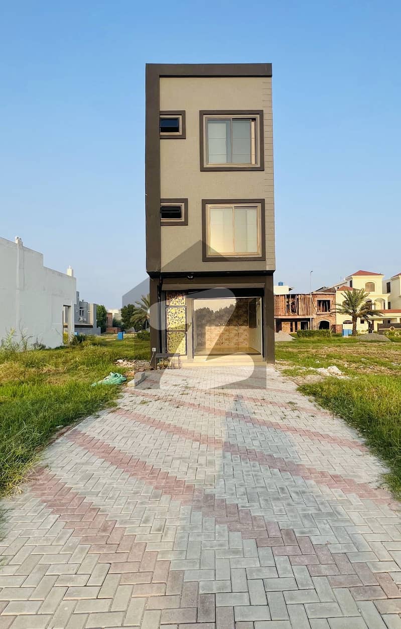 BRAND NEW 1.66 MARLA PLAZA FOR SALE CITY HOUSING GUJRANWALA GOOD RENTAL VALUE BRAND NEW 1.66 MARLA PLAZA FOR SALE CITY HOUSING GUJRANWALA GOOD RENTAL VALUE
