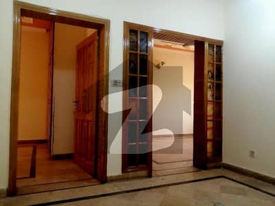 25x40 4 Marla Full House For Rent In G-13 25x40 4 Marla Full House For Rent In G-13