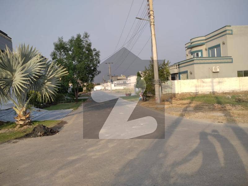 سینٹرل پارک ۔ بلاک ای سینٹرل پارک ہاؤسنگ سکیم,لاہور میں 5 مرلہ رہائشی پلاٹ 45.0 لاکھ میں برائے فروخت۔ سینٹرل پارک ۔ بلاک ای سینٹرل پارک ہاؤسنگ سکیم,لاہور میں 5 مرلہ رہائشی پلاٹ 45.0 لاکھ میں برائے فروخت۔