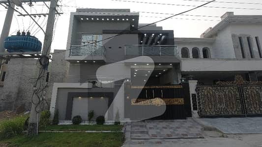 A Stunning House Is Up For Grabs In Al Hafeez Garden - Phase 5 Lahore A Stunning House Is Up For Grabs In Al Hafeez Garden - Phase 5 Lahore