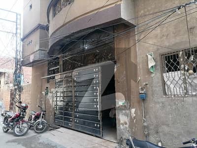 Triple Storey 5.5 Marla House Available In Harbanspura For Sale