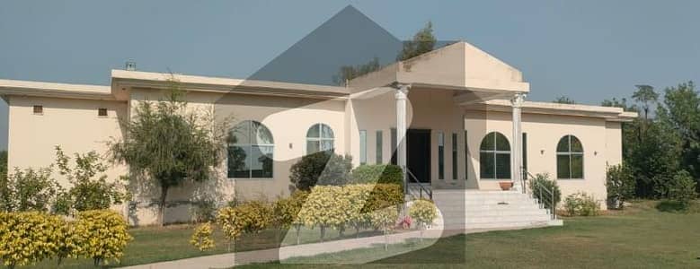 8 Kanal Fully Furnished Luxury Farm Very near To Phase 6