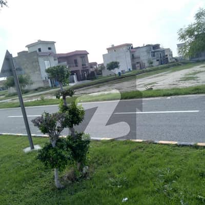 نیسپاک ہاؤسنگ سوسائٹی فیز 3 - بلاک اے نیسپاک سکیم فیز 3,ڈیفینس روڈ,لاہور میں 18 مرلہ رہائشی پلاٹ 2.26 کروڑ میں برائے فروخت۔ نیسپاک ہاؤسنگ سوسائٹی فیز 3 - بلاک اے نیسپاک سکیم فیز 3,ڈیفینس روڈ,لاہور میں 18 مرلہ رہائشی پلاٹ 2.26 کروڑ میں برائے فروخت۔