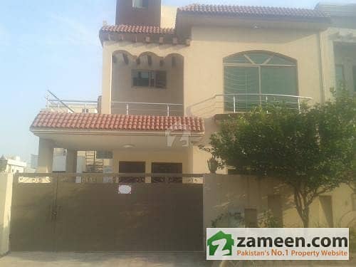 Best Location Best Design 10 Marla House For Sale In Bahria Town - Phase 3 Rawalpindi
