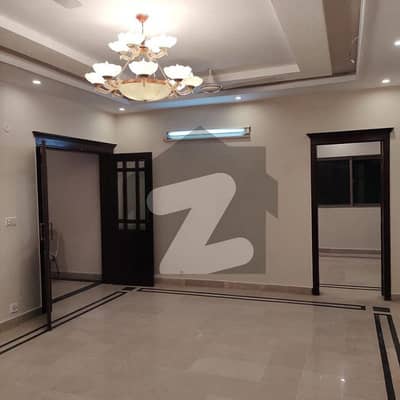 3 Bedroom Unfurnished Apartment For Rent F-11 Al Safa Heights 1
