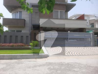 G9 /3,Top Location Brand New House For Sale
