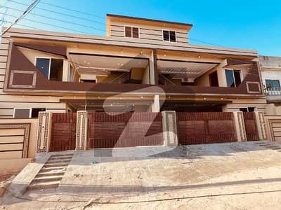 1 Kanal House Available For Sale In Gulshan Abad.