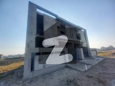 Beautiful Grey Structure 5 Marla House Decorate And Finishing Your Own Choice Available In Central Park - Block BB For Sale Beautiful Grey Structure 5 Marla House Decorate And Finishing Your Own Choice Available In Central Park - Block BB For Sale