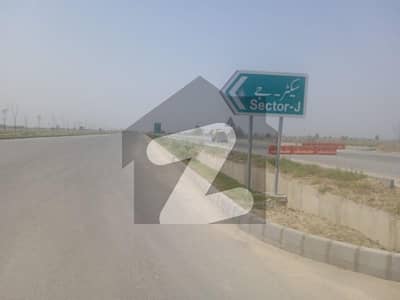 ڈی ایچ اے سیکٹر جے - بلاک 3 ڈی ایچ اے سیکٹر جے,ڈی ایچ اے ڈیفینس,گوجرانوالہ میں 10 مرلہ رہائشی پلاٹ 70.0 لاکھ میں برائے فروخت۔ ڈی ایچ اے سیکٹر جے - بلاک 3 ڈی ایچ اے سیکٹر جے,ڈی ایچ اے ڈیفینس,گوجرانوالہ میں 10 مرلہ رہائشی پلاٹ 70.0 لاکھ میں برائے فروخت۔