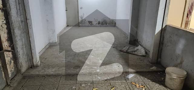GULSHAN IQBAL BLOCK 3 SHOP FOR SALE