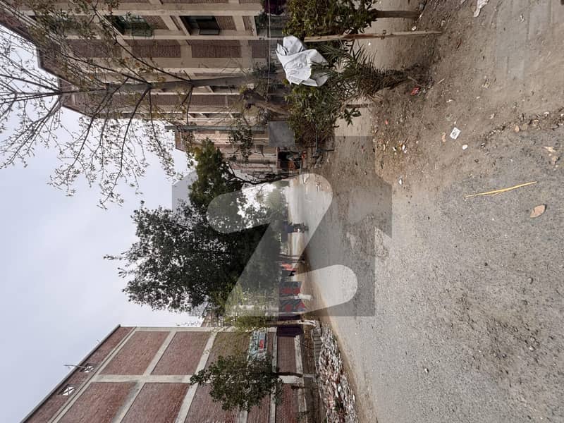 Centrally Located Lower Portion In Labor Colony - Block B Is Available For rent Centrally Located Lower Portion In Labor Colony - Block B Is Available For rent