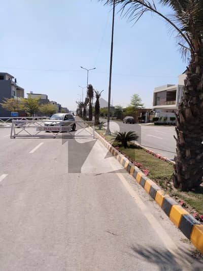 پارک ویو سٹی لاہور میں 5 مرلہ رہائشی پلاٹ 60.0 لاکھ میں برائے فروخت۔