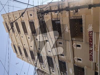جمشید روڈ کراچی میں 3 کمروں کا 8 مرلہ فلیٹ 3.0 کروڑ میں برائے فروخت۔