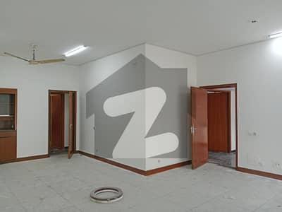 4200 S/ft Commercial Space Available For Rent 4200 S/ft Commercial Space Available For Rent