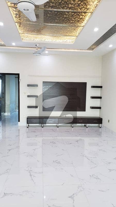 Upper Portion Is Available For Rent Upper Portion Is Available For Rent