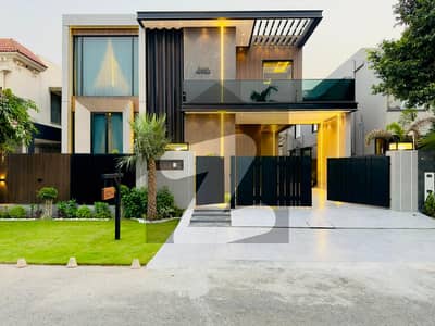 1 Kanal Most Eye Catching 1 Kanal Villa Came For Sale In Phase 8