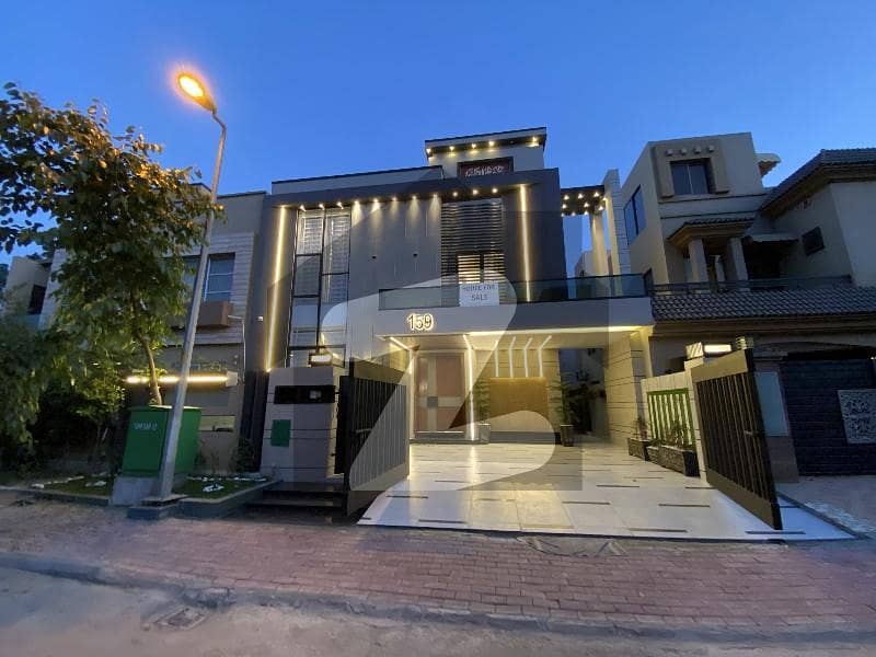10 MARLA BRAND NEW LUXURY HOUSE FOR SALE 10 MARLA BRAND NEW LUXURY HOUSE FOR SALE