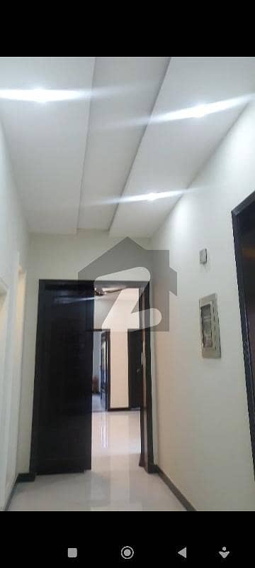 بی ۔ 17 اسلام آباد میں 3 کمروں کا 8 مرلہ بالائی پورشن 70.0 ہزار میں کرایہ پر دستیاب ہے۔