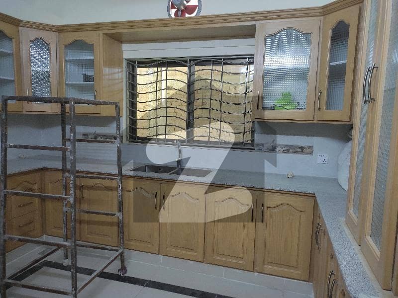 30x60 7 Marla Upper portion for Rent G-13 30x60 7 Marla Upper portion for Rent G-13