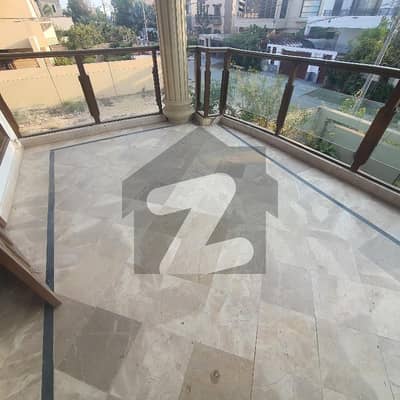 ڈی ایچ اے فیز 6 ڈی ایچ اے ڈیفینس,کراچی میں 3 کمروں کا 1 کنال بالائی پورشن 2.6 لاکھ میں کرایہ پر دستیاب ہے۔ ڈی ایچ اے فیز 6 ڈی ایچ اے ڈیفینس,کراچی میں 3 کمروں کا 1 کنال بالائی پورشن 2.6 لاکھ میں کرایہ پر دستیاب ہے۔