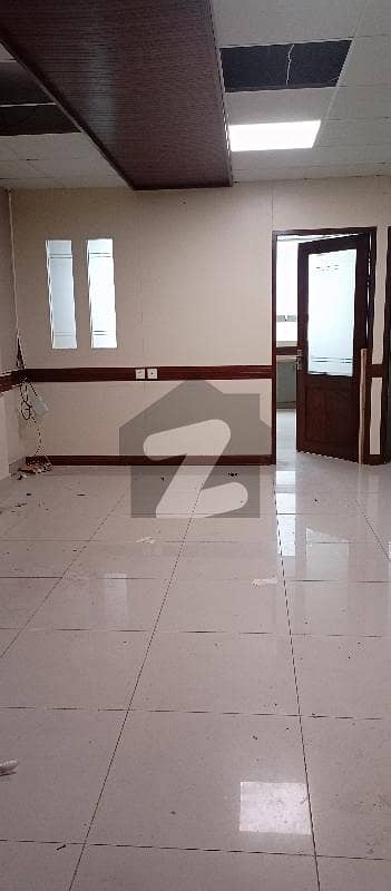 بخاری کمرشل ایریا ڈی ایچ اے فیز 6,ڈی ایچ اے ڈیفینس,کراچی میں 5 مرلہ دفتر 2.25 کروڑ میں برائے فروخت۔ بخاری کمرشل ایریا ڈی ایچ اے فیز 6,ڈی ایچ اے ڈیفینس,کراچی میں 5 مرلہ دفتر 2.25 کروڑ میں برائے فروخت۔
