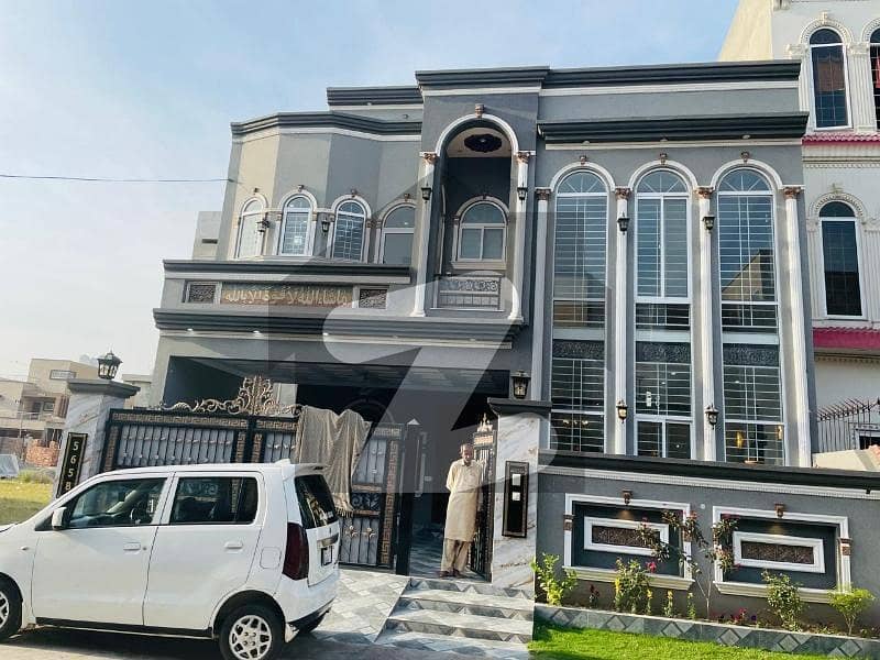 Modern 10 Marla Double Storey House Available For Sale In Jubilee Town Block B Modern 10 Marla Double Storey House Available For Sale In Jubilee Town Block B
