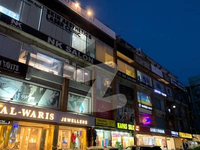 بلیو ایریا اسلام آباد میں 2 مرلہ دکان 5.0 کروڑ میں برائے فروخت۔