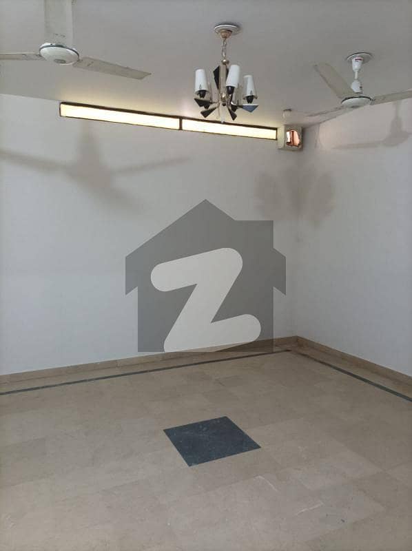 400 Square Yards Lower Portion For rent In F-11 400 Square Yards Lower Portion For rent In F-11