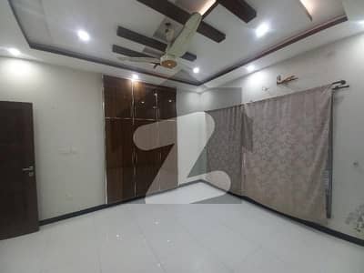ڈی ایچ اے فیز 8 سابقہ ایئر ایوینیو ڈی ایچ اے فیز 8,ڈی ایچ اے ڈیفینس,لاہور میں 3 کمروں کا 10 مرلہ بالائی پورشن 70.0 ہزار میں کرایہ پر دستیاب ہے۔ ڈی ایچ اے فیز 8 سابقہ ایئر ایوینیو ڈی ایچ اے فیز 8,ڈی ایچ اے ڈیفینس,لاہور میں 3 کمروں کا 10 مرلہ بالائی پورشن 70.0 ہزار میں کرایہ پر دستیاب ہے۔
