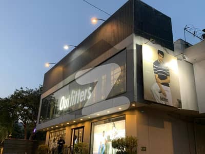 300 Square Feet Shop For Sale